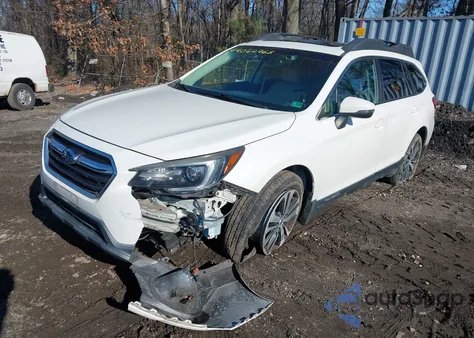 2018 Subaru Outback 2.5I Limited z USA, uszkodzony, nr VIN 4S4BSANC1J3279384